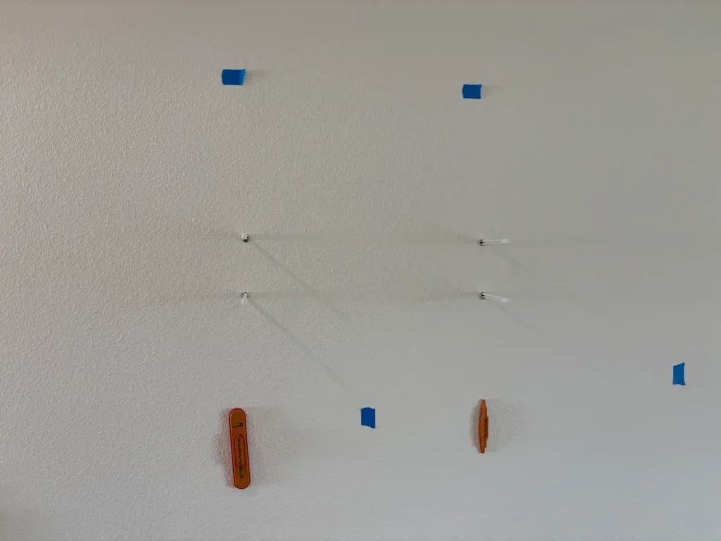 Tv mount installation using toggle drywall anchors Silver Spring FL